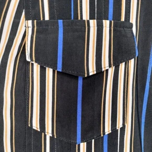 NWT Cocomo Plus Size 2X Black Multi Color Stripe Print Pintuck Short Sleeve Top - Picture 3 of 7